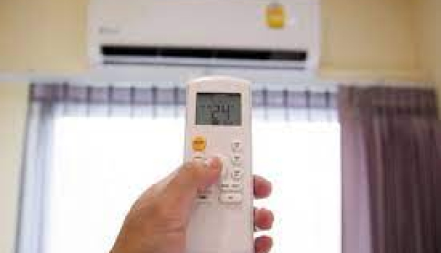 Sốc nhiệt khi từ ngoài trời nắng vào phòng điều hòa – Nguy hiểm không thể xem nhẹ
